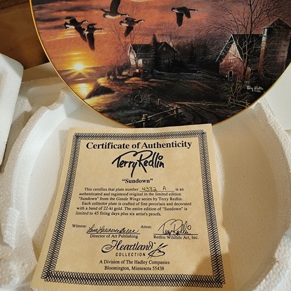 Terry Redlin "Sundown" plate - Picture 3 of 4